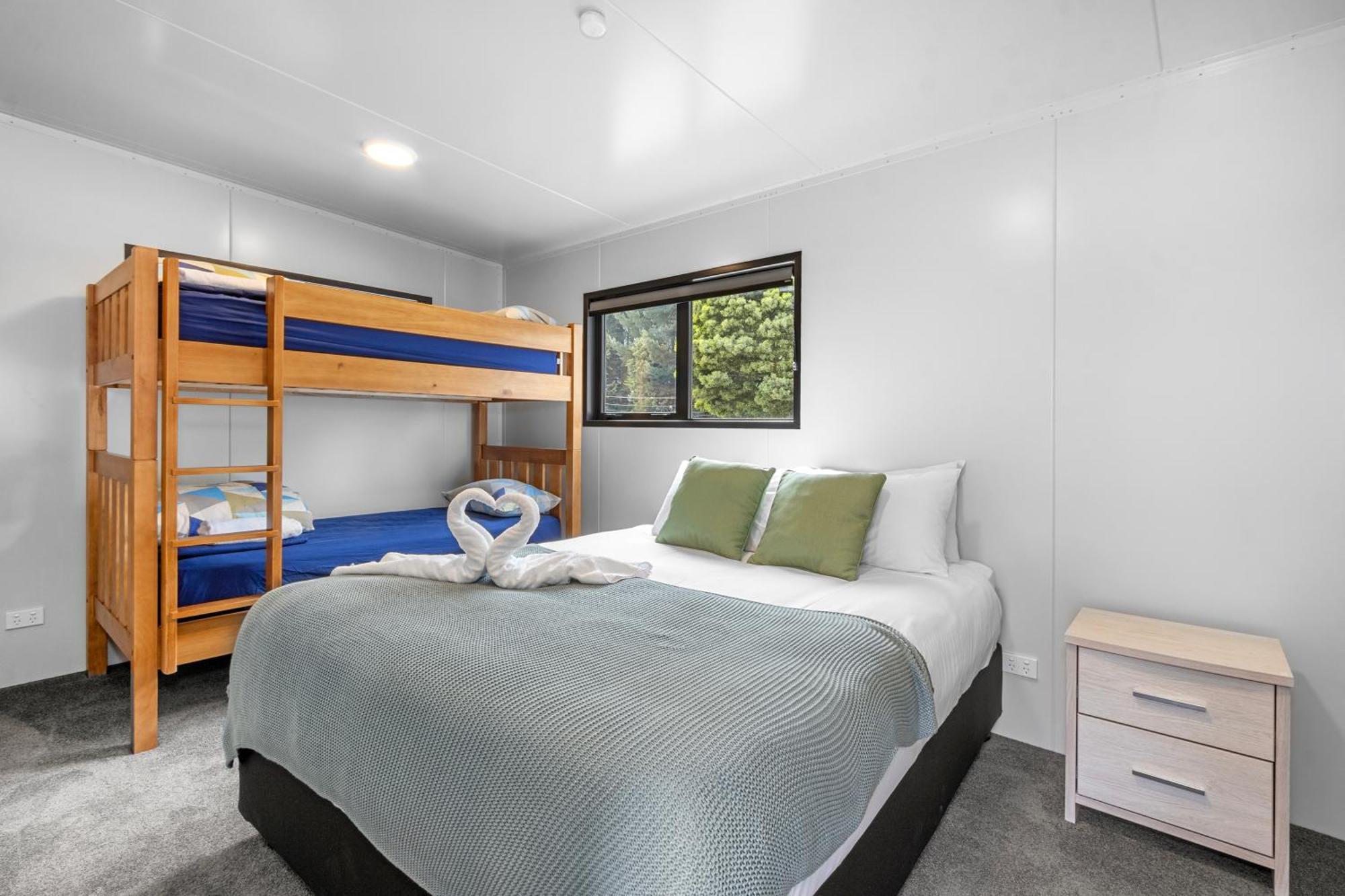 North South Holiday Park Christchurch Exterior foto
