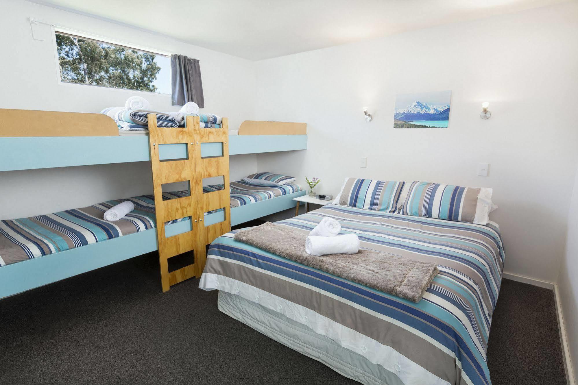 North South Holiday Park Christchurch Exterior foto