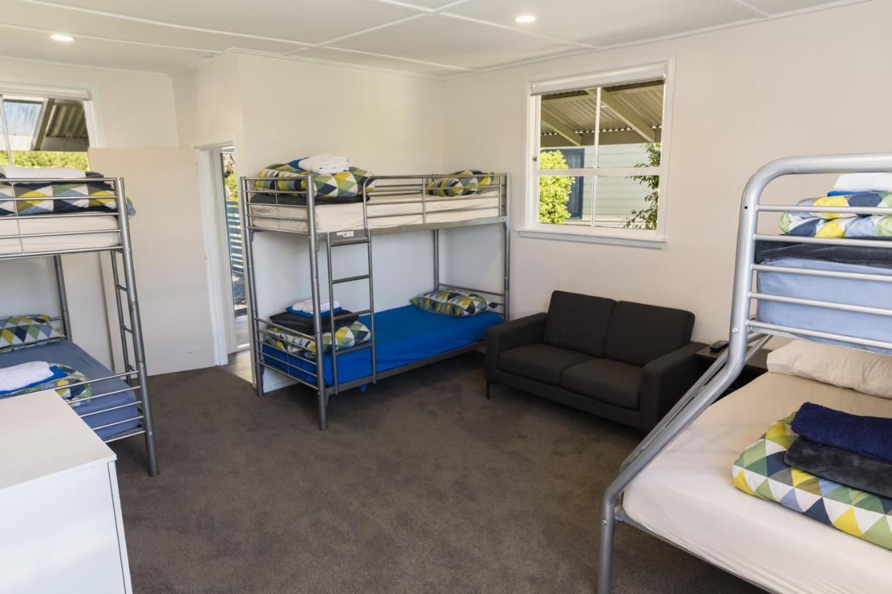 North South Holiday Park Christchurch Exterior foto