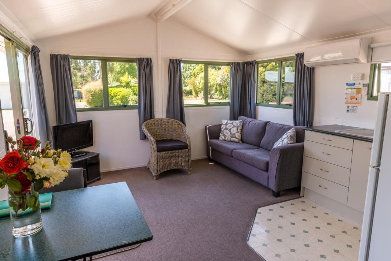 North South Holiday Park Christchurch Exterior foto